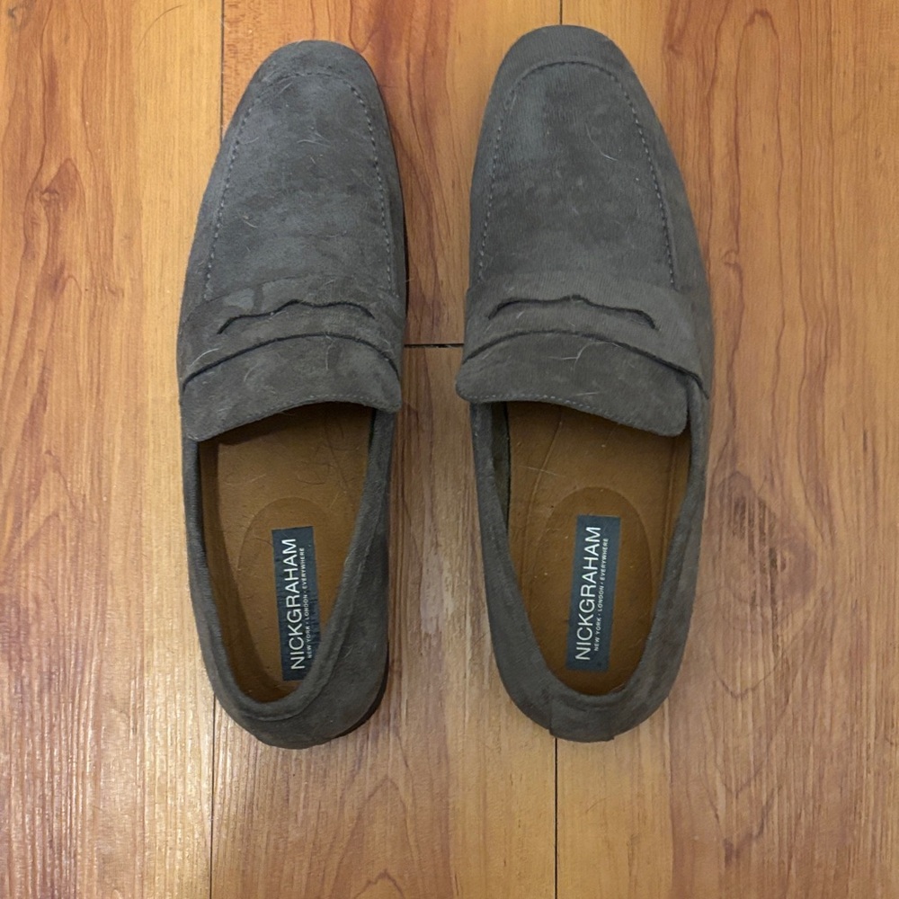 Nick Graham Men's Gray Suede Loafers